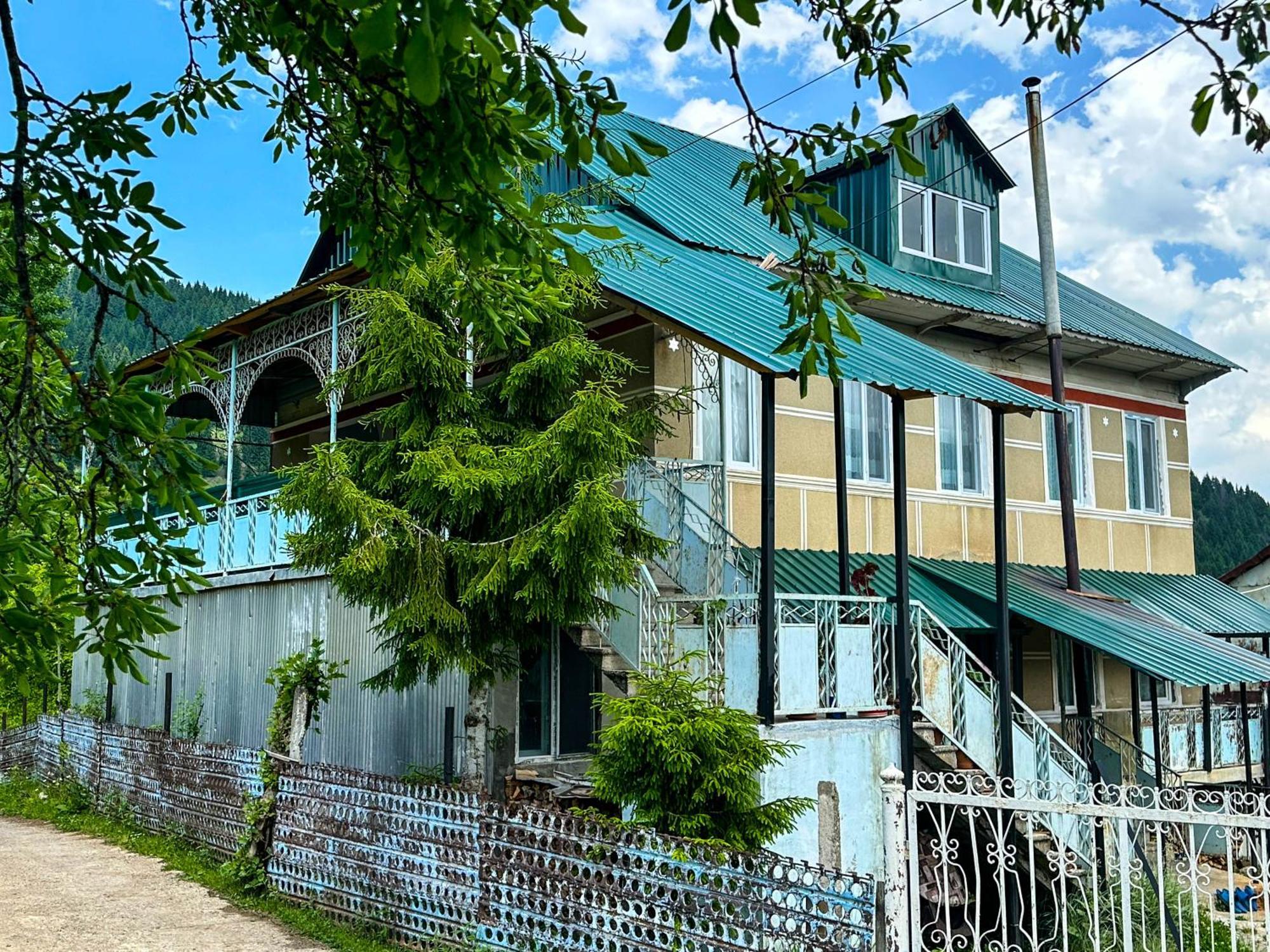 Armazi Hotel Khulo ภายนอก รูปภาพ