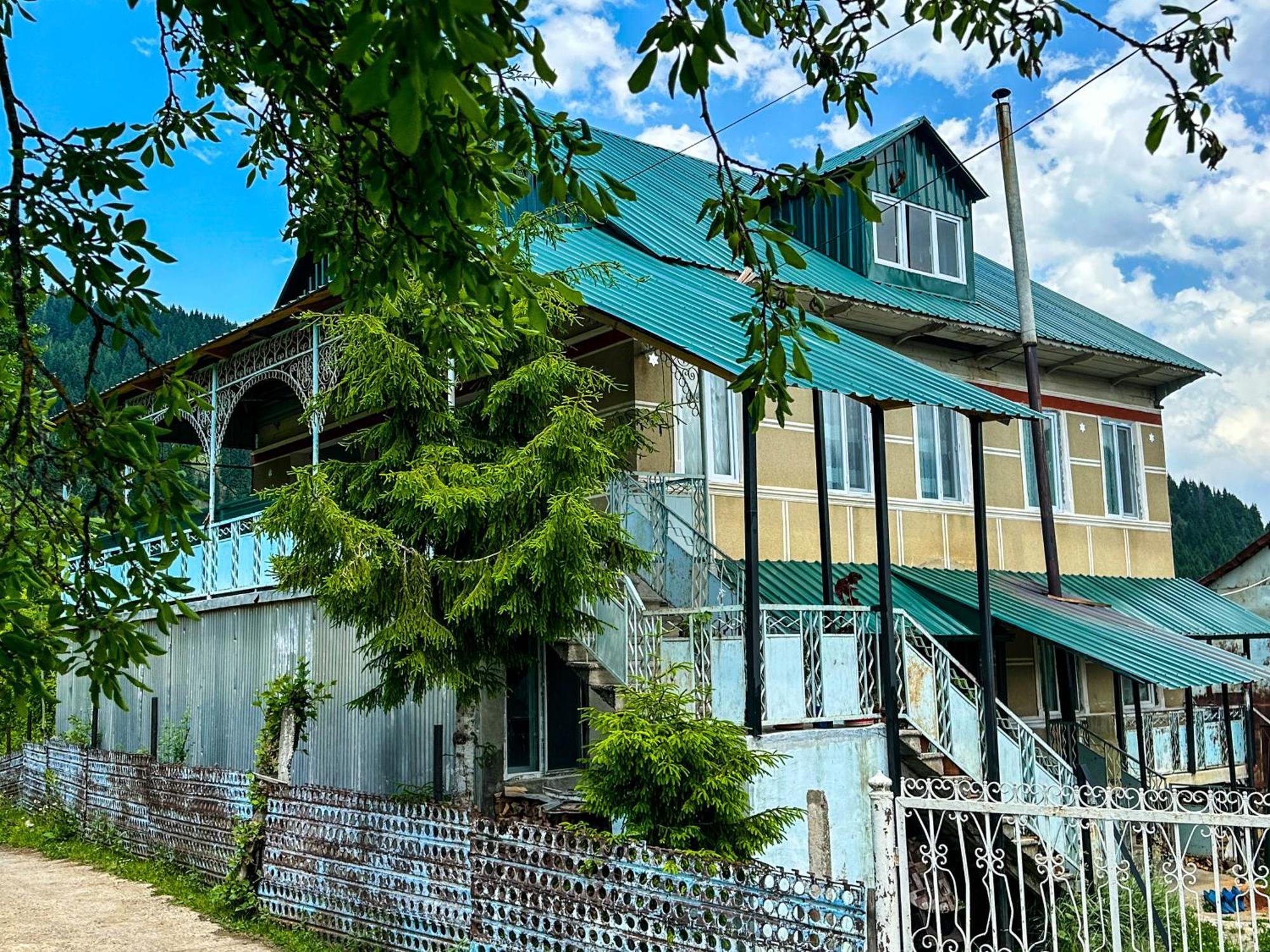 Armazi Hotel Khulo ภายนอก รูปภาพ