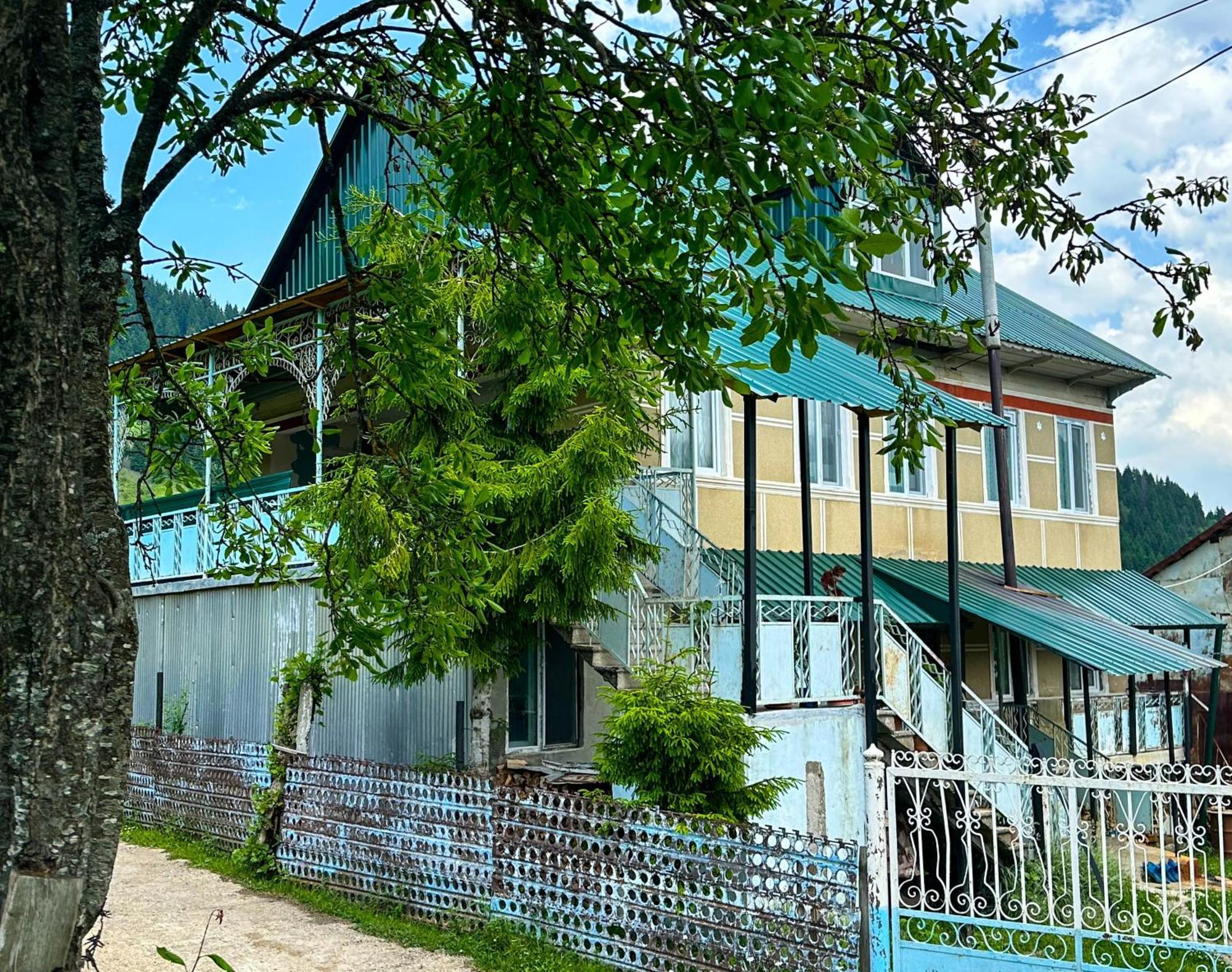 Armazi Hotel Khulo ภายนอก รูปภาพ